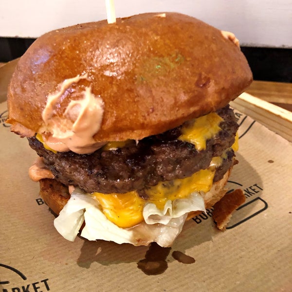 7/18/2019 tarihinde 321 M.ziyaretçi tarafından Burger Market - Király u.'de çekilen fotoğraf