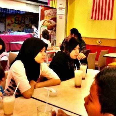 Photos At The Chicken Rice Shop Asian Restaurant