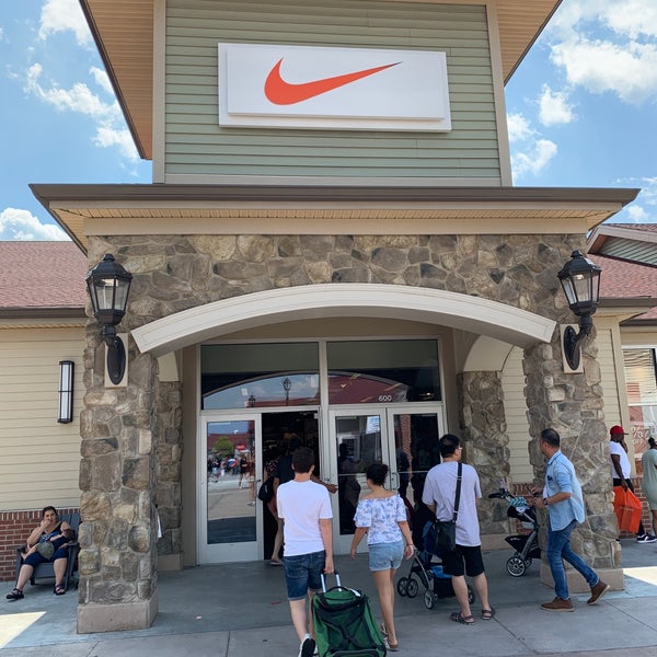 Nike Factory Store - 600 Race Track Ln