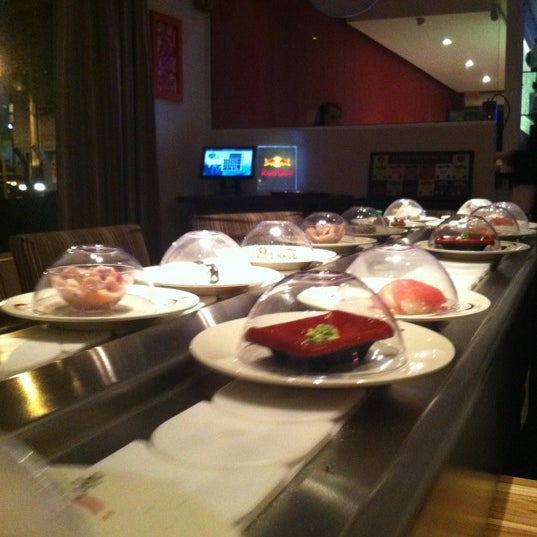 9/23/2012にAna Paula D.がKeemo, Sushi em Movimentoで撮った写真