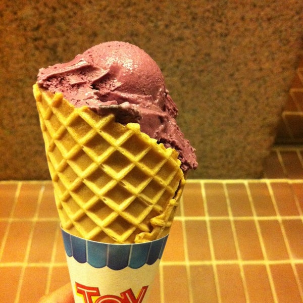 Photos at Graeter's Ice Cream Central Business District 511 Walnut St