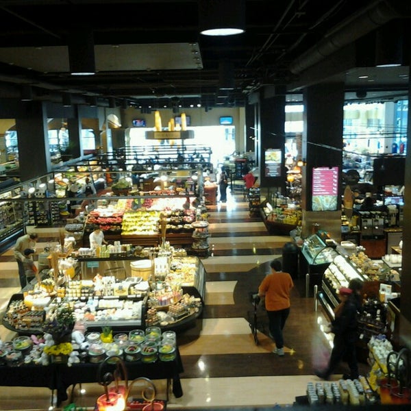 Cosentino's Market Downtown Supermarket