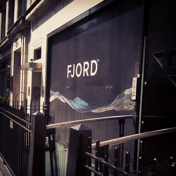 6/6/2013 tarihinde Marco R.ziyaretçi tarafından Fjord London'de çekilen fotoğraf