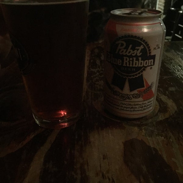 Photo taken at Macdougal St. Ale House by Cat H. on 12/13/2015