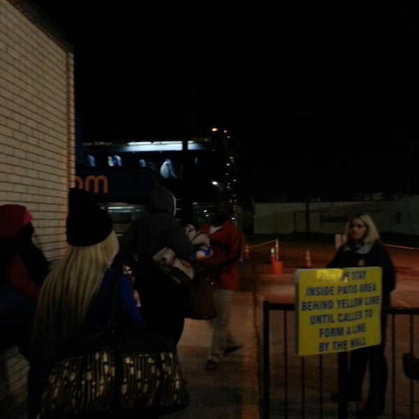 Megabus DallasFort Worth Station 710 Davis St