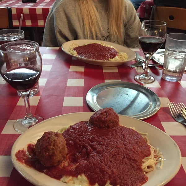 Photo taken at Mama Louisa&#39;s Italian Restaurant by Nickolaus S. on 11/30/2015