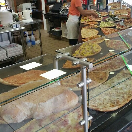 Zetti's Pizza & Pasta 17 tips from 685 visitors