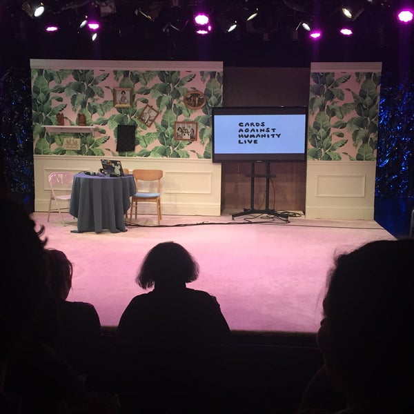 Foto diambil di Greenhouse Theater Center oleh Jonna N. pada 10/28/2017