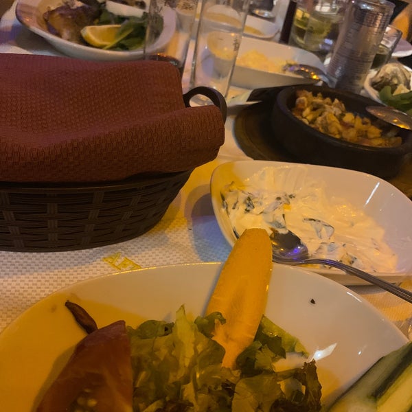 Foto diambil di Afrodit Restaurant oleh Zor İnsan pada 8/14/2021