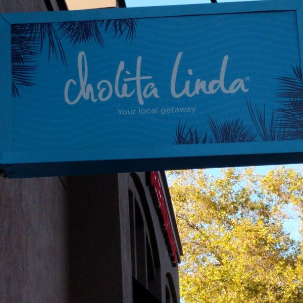Снимок сделан в Cholita Linda пользователем Jon P. 10/16/2018