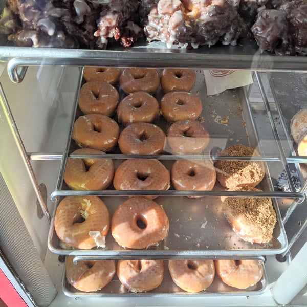 Photos at Dick's Donuts Allendale 3 tips from 95 visitors