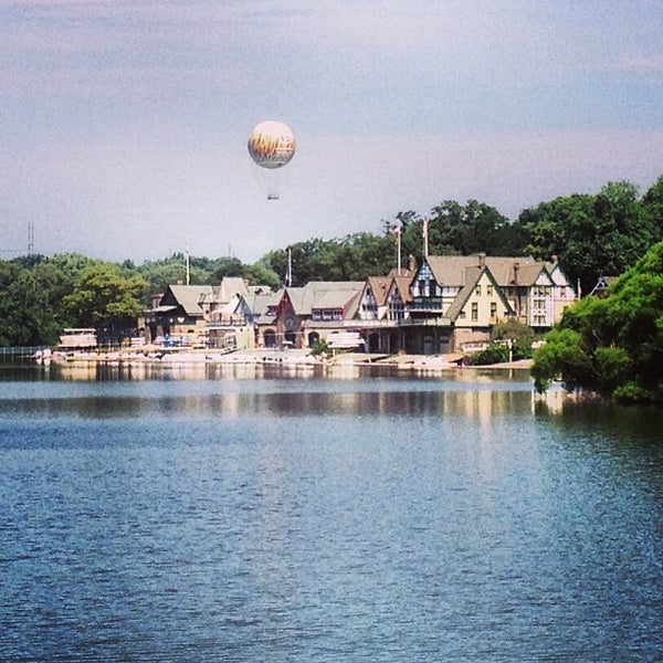 Photo prise au Water Works Restaurant &amp; Lounge par Tim Y. le7/21/2013