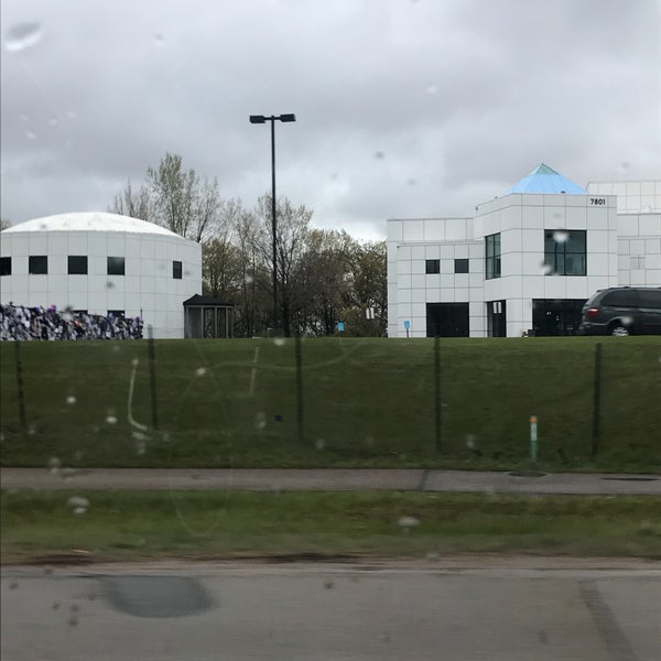 Photo taken at Paisley Park Studios by 🇺🇸☝🏼 on 5/1/2017