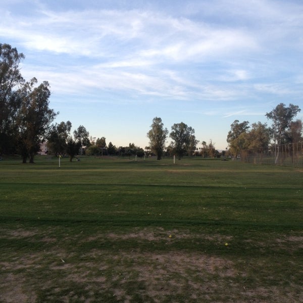 Foto scattata a Continental Golf Course da 🇺🇸☝🏼 il 3/19/2014