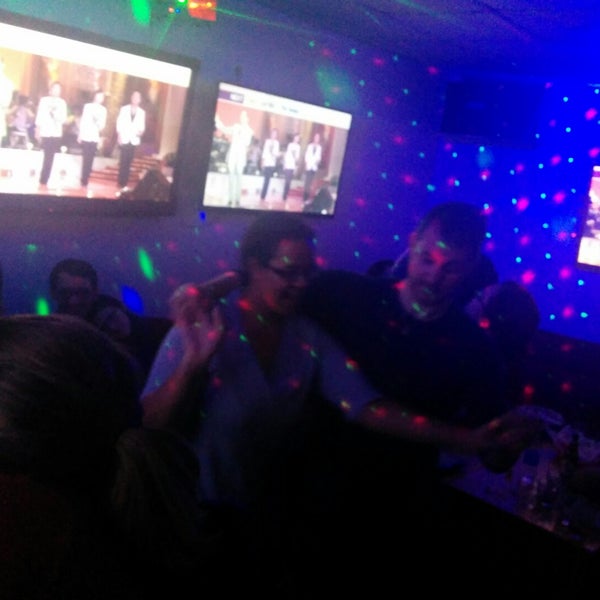 11/29/2014에 Tessa A.님이 Lincoln Karaoke에서 찍은 사진