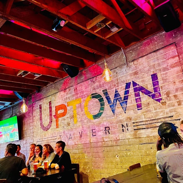 Foto tirada no(a) Uptown Tavern por Nicholas F. em 8/23/2021