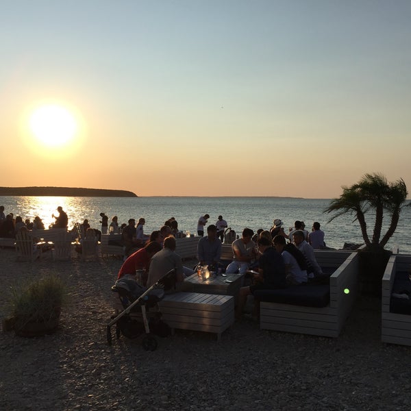 9/4/2016 tarihinde Nicholas F.ziyaretçi tarafından Navy Beach Restaurant'de çekilen fotoğraf
