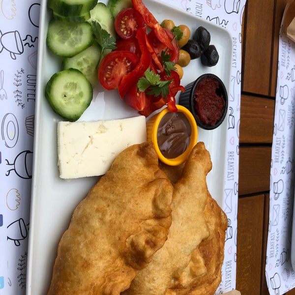 Foto tomada en Balkon Cafe &amp; Kahvaltı  por Ece G. el 11/6/2019
