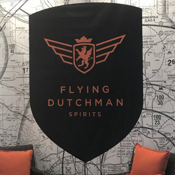 3/24/2018에 Kristen A.님이 Flying Dutchman Spirits에서 찍은 사진