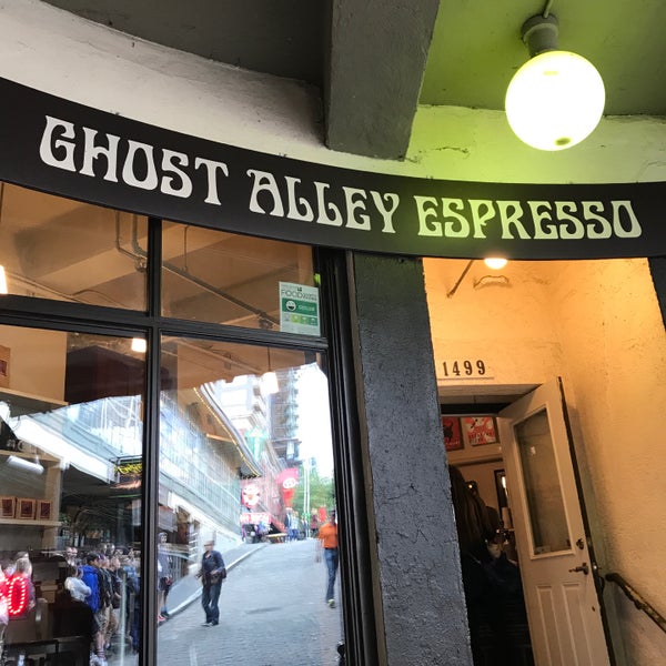 Foto tirada no(a) Ghost Alley Espresso por Kristen A. em 5/24/2018