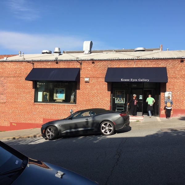 Keane Eyes Gallery Art Gallery in San Francisco