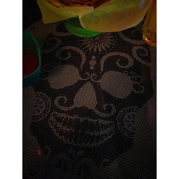 Photo taken at Gonza Tacos y Tequila by 🔴W⚪️B🔵L on 8/1/2015