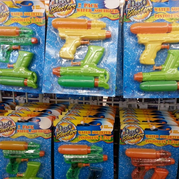 Dollar store squirt guns 2025