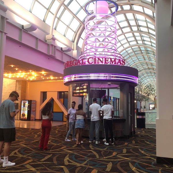 Circle Center Mall Movie Theater