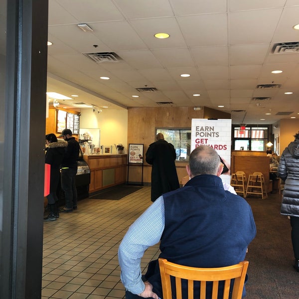 Bruegger's Bagels Bagel Shop