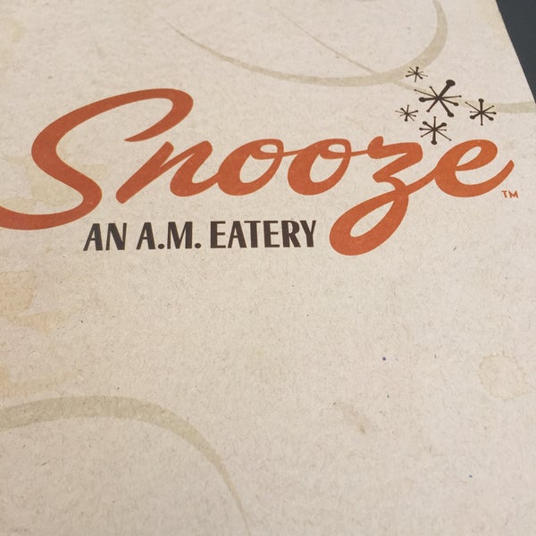 Foto diambil di Snooze, an AM Eatery oleh Robert R. pada 5/4/2016