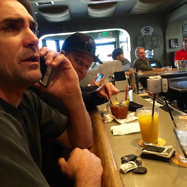 El Cajon Grand Dive Bar in El Cajon