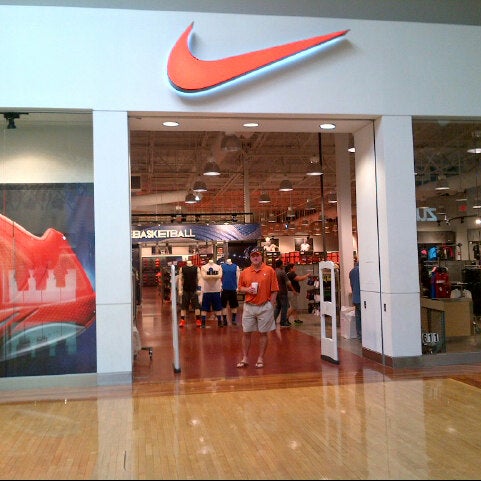 nike store grapevine mills mall