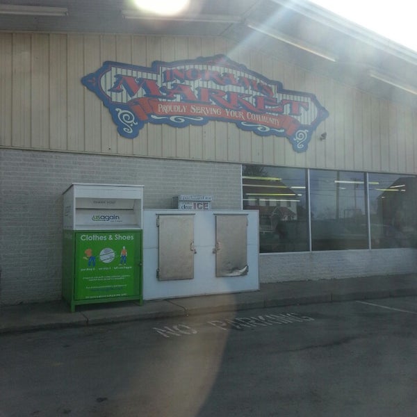 Ingram's Market Fuel Station in Lamar