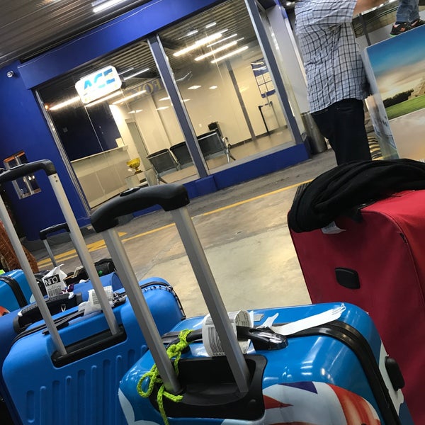 Fox Rent A Car 32 tips