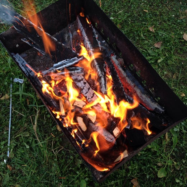 Шашлык джипег. Ярцевский шашлык смоленск. Каменка шашлык. Шашлык на мангале. Каменка шашлык.