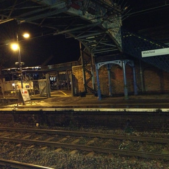 Wickford Railway Station (WIC) Train Station in Wickford