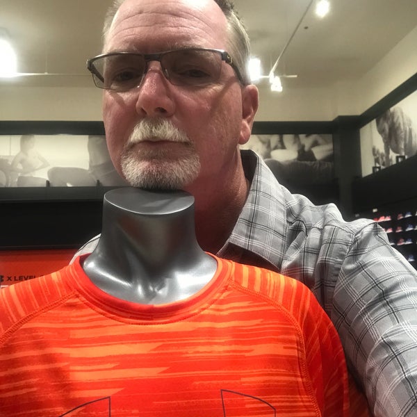 DICK'S Sporting Goods 1 tip from 649 visitors