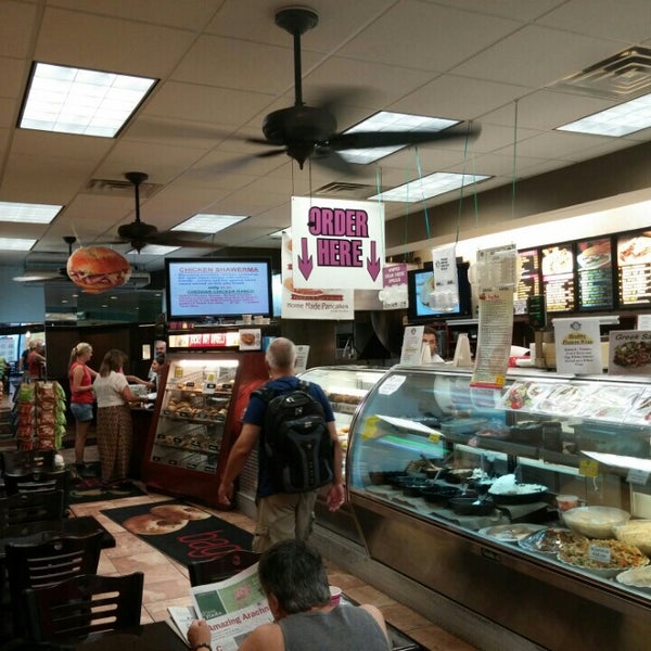 Photo taken at Jersey Boy Bagels by James C. on 7/30/2015