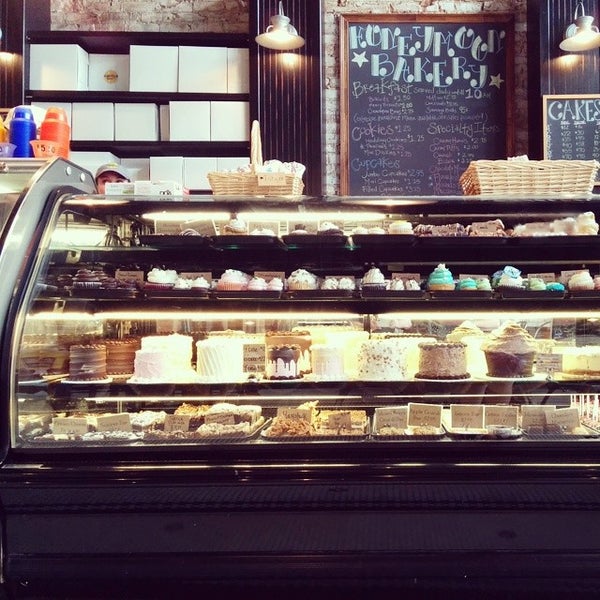 7/15/2014 tarihinde James C.ziyaretçi tarafından Honeymoon Bakery'de çekilen fotoğraf