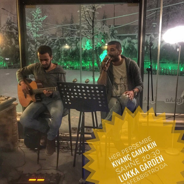 รูปภาพถ่ายที่ Lukka Garden Cafe&amp;Bistro โดย ✨KvncMnvrCnlkn✨ เมื่อ 2/2/2017