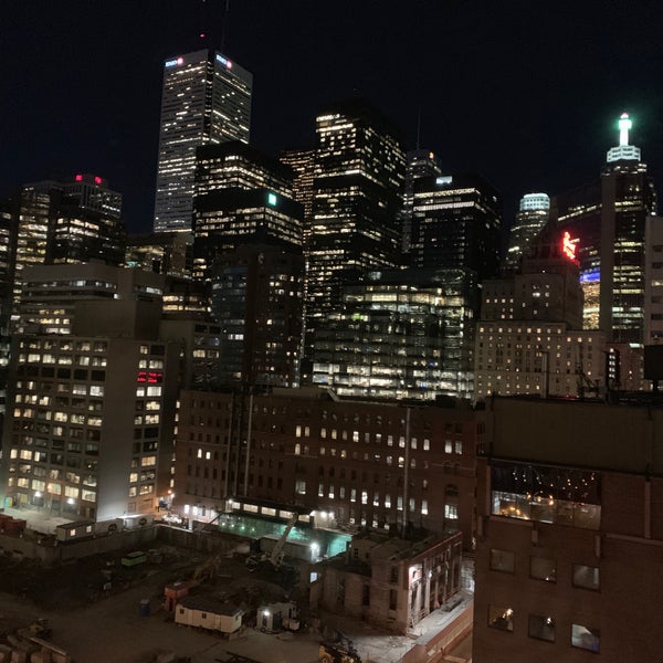 Photo taken at InterContinental Toronto Centre by Katie E. on 8/20/2019