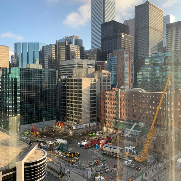 Photo taken at InterContinental Toronto Centre by Katie E. on 8/21/2019