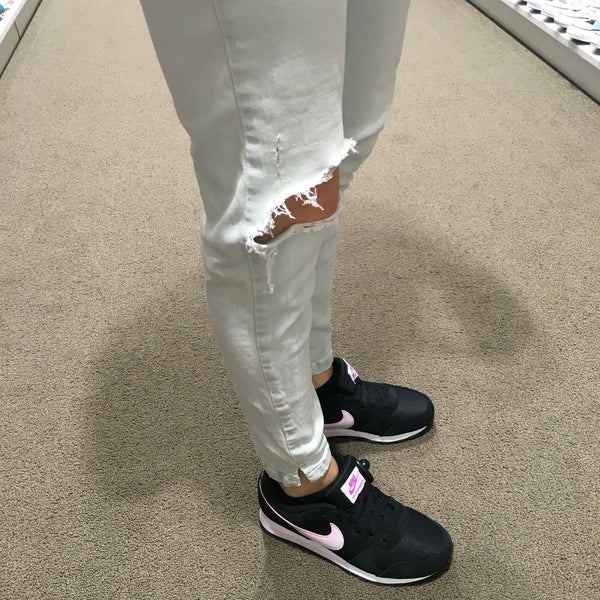 Nike schoenen torfs clearance