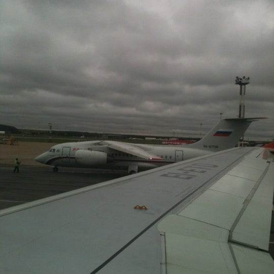 Самолетом санкт петербург мюнхен. Самолёт санкт-петербург картенке. Санкт-петербург мюнхен авиабилеты прямой рейс. Vtupike квесты спб. Самолетом санкт петербург мюнхен.