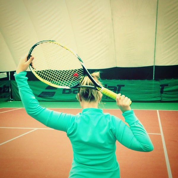 Photo taken at Академия тенниса Александра Островского by Natalya on 11/4/2014