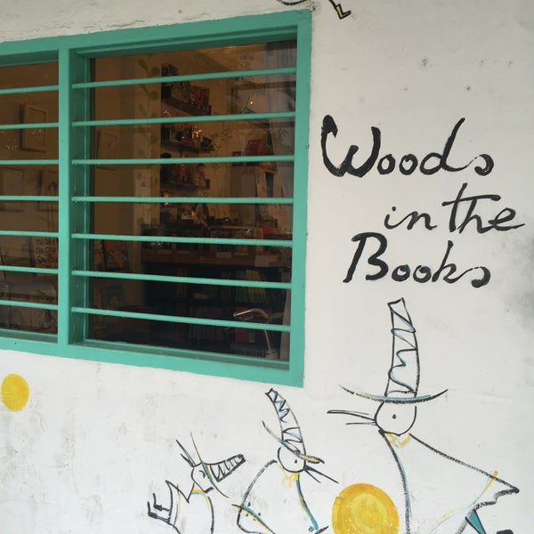 Photo prise au Woods In The Books par Mars le10/4/2015