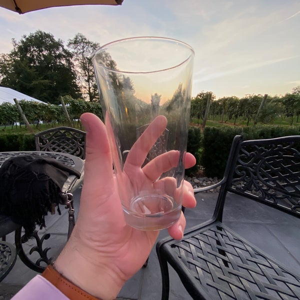 9/22/2019 tarihinde Salziyaretçi tarafından Crossing Vineyards and Winery'de çekilen fotoğraf