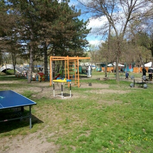 База отдыха битюг воронеж. Турбаза витязь горный. Кемпинг красный лис акташ. Рыбачий берег база. База отдыха битюг.