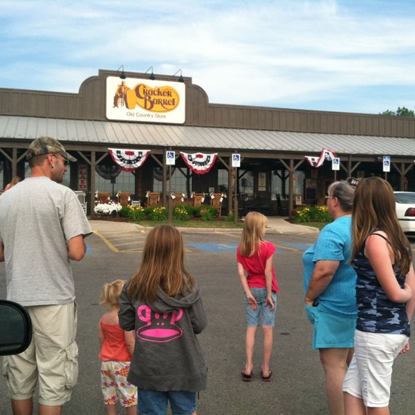 Cracker Barrel Old Country Store Traverse City, MI