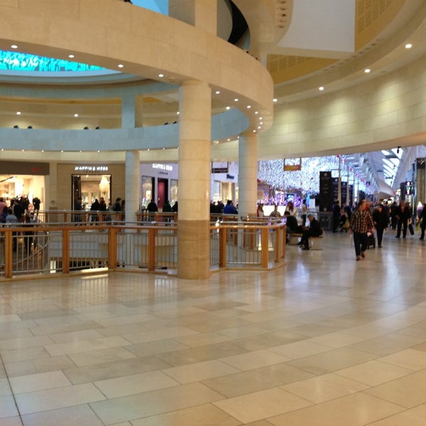 luggage shop bluewater